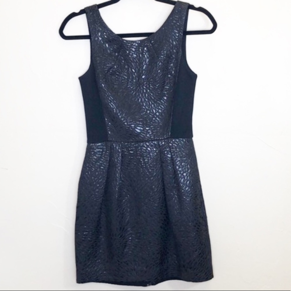 Aritzia Babaton Black Jacquard Fitted Formal Dress‎